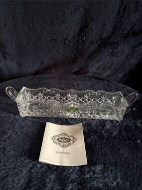 Shannon Crystal by Godinger Cracker Tray